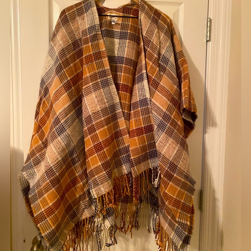 Beautiful fall wrap